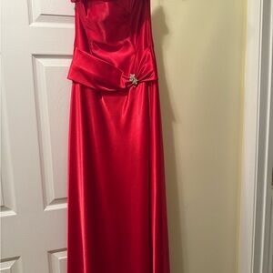 Elegant Red Evening Gown